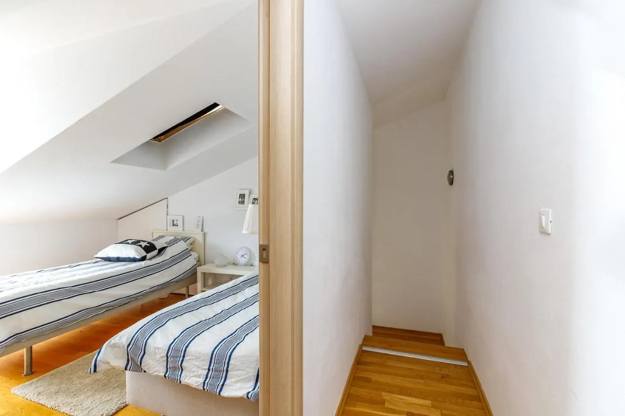 Guest house Apartments Buffy Porec Croatia
