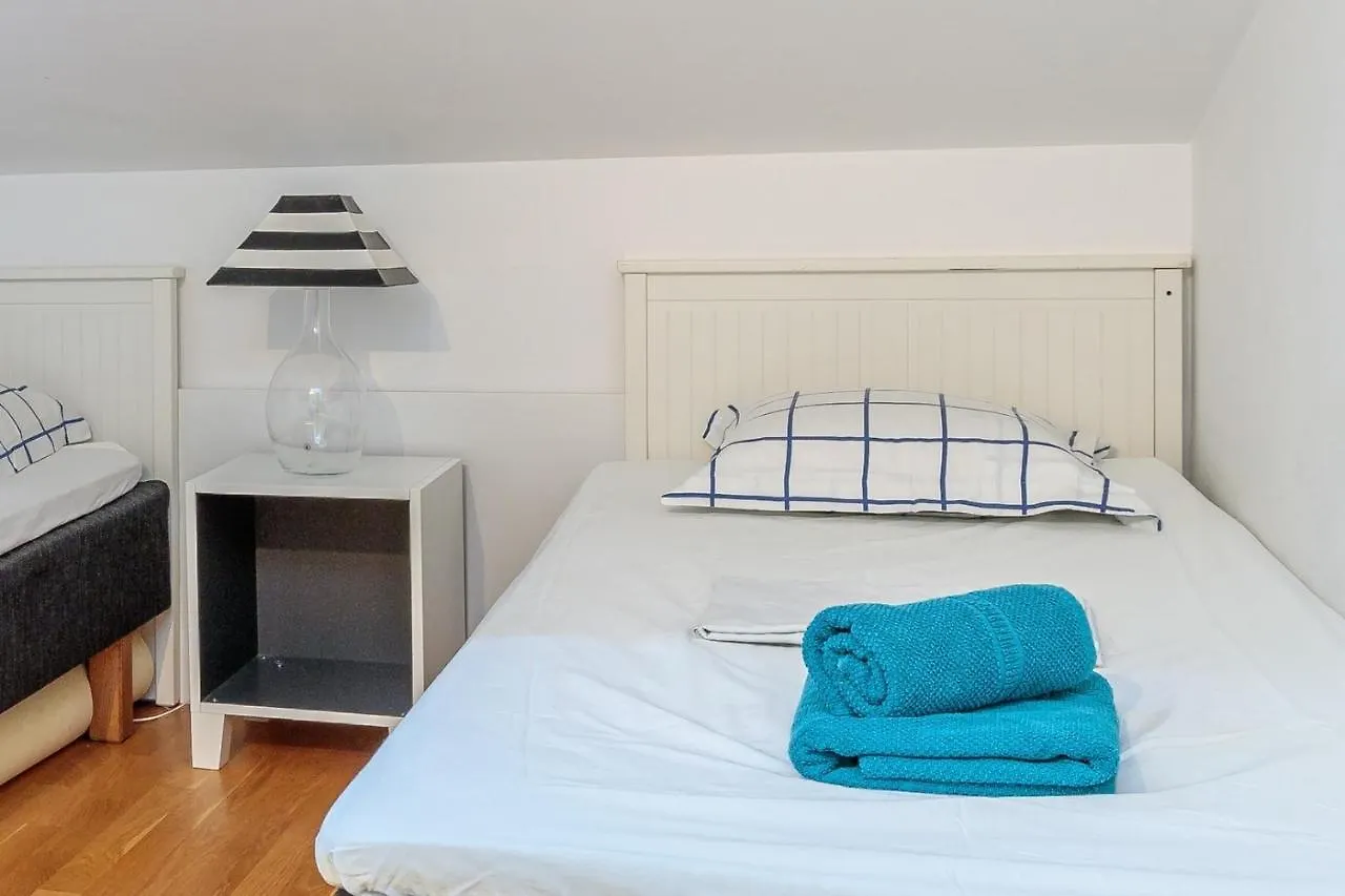 Apartments Buffy Porec Guest house