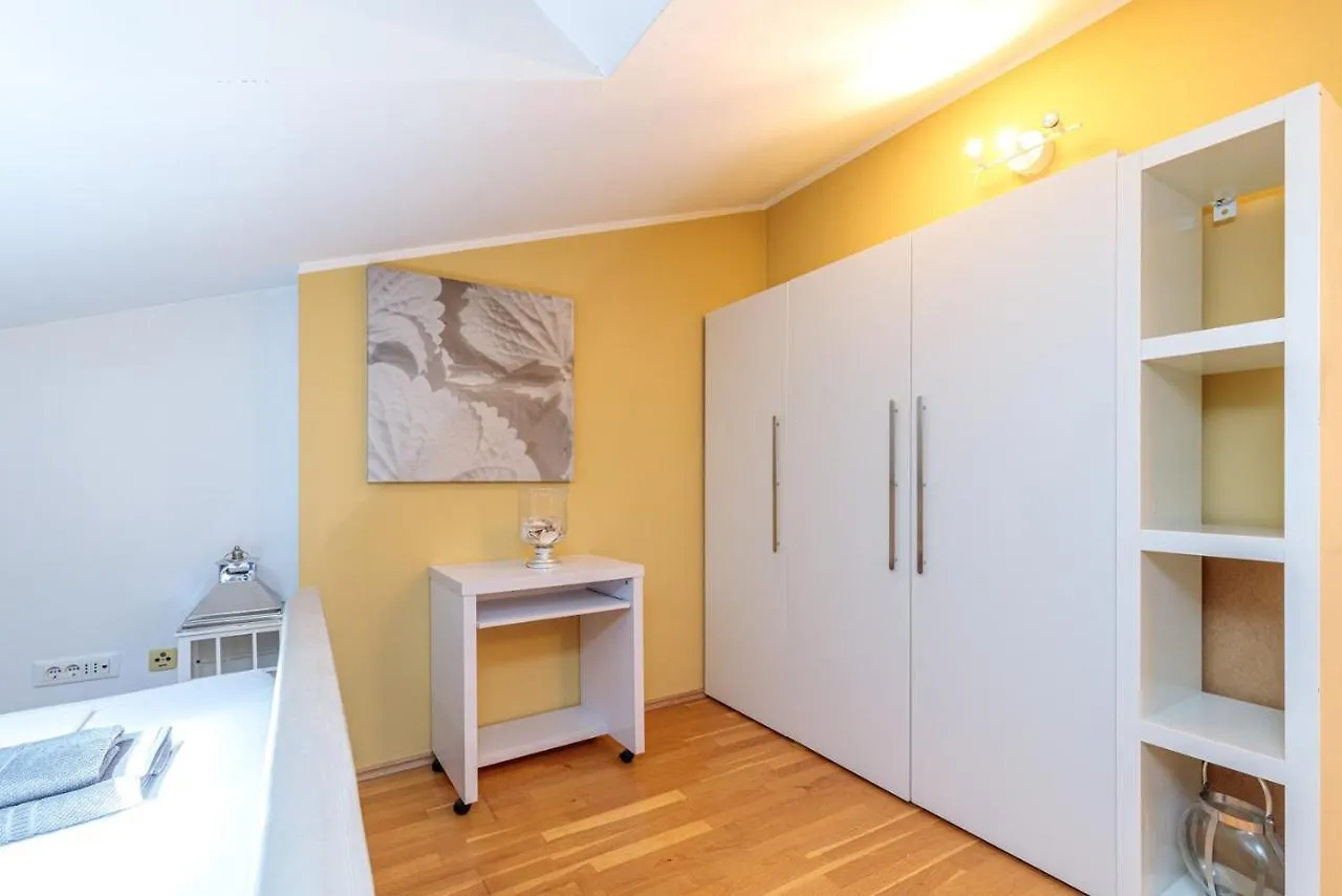 Apartments Buffy Porec 0*,  Croatia