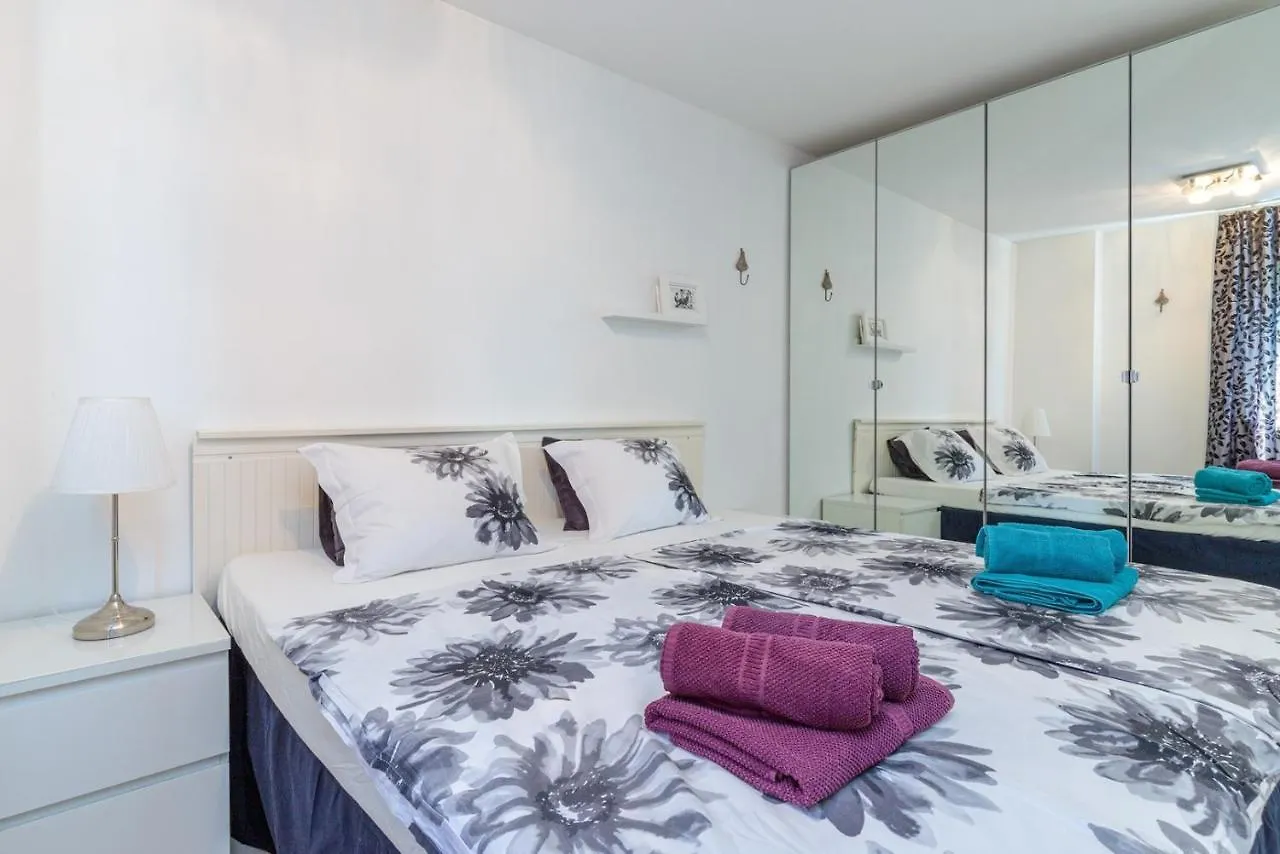 Apartments Buffy Porec 0*,  Croatia