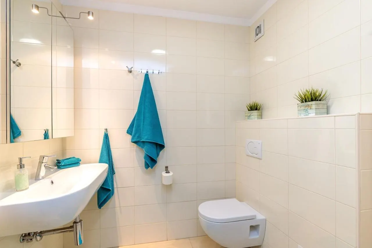 Apartments Buffy Porec 0*,
